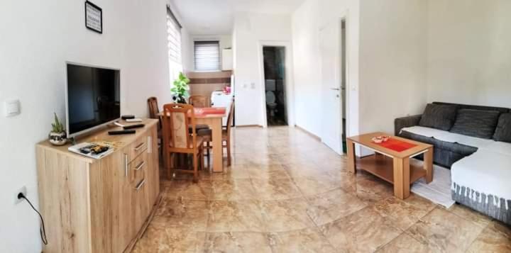 Apartman Poljcic Βίσεγκραντ Εξωτερικό φωτογραφία