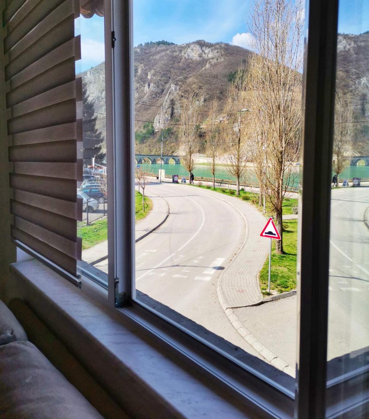 Apartman Poljcic Βίσεγκραντ Εξωτερικό φωτογραφία